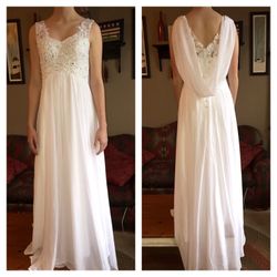 Beautiful white lace wedding dress