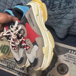 Balenciaga Triple S