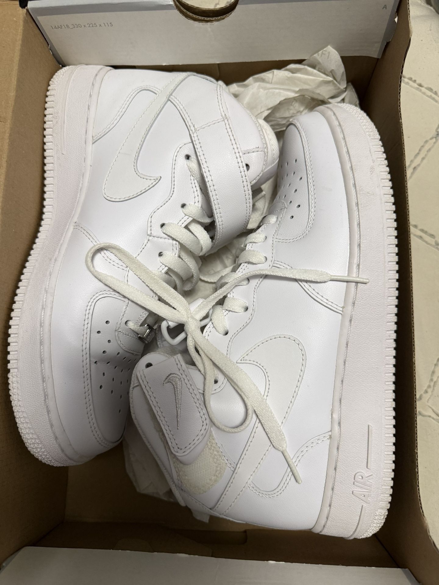 Men Sneakers