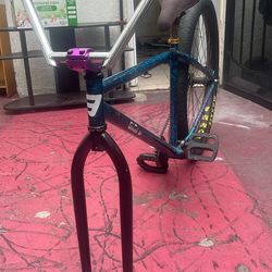 Throne bike 29r