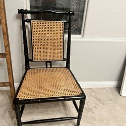 Accent Chair 