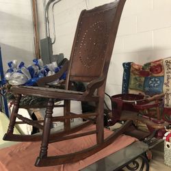 Antique rocking chair late 1800s amazing shape