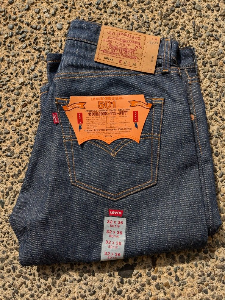 Vintage Levi's 501s XX Made In Mexico Size 32x36 New