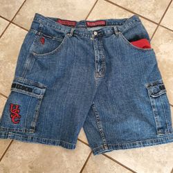 Size 44 Gamecock Jeans Shorts... Embroidered