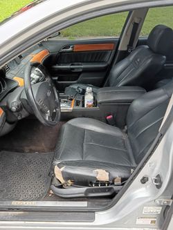2006 M35