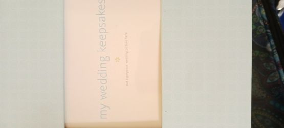 WEDDING KEEPSAKE BOX