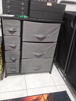 7 tier shelf black and Grey