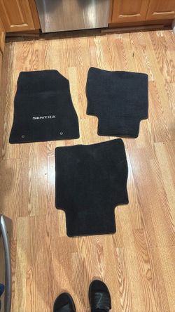 Nissan Sentra Floor Mats