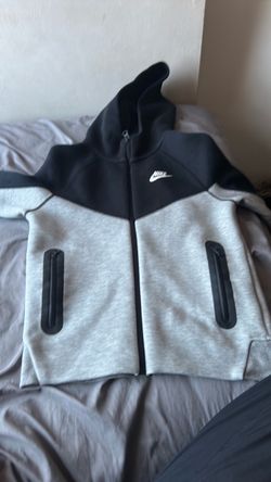 Nike tech