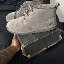 Ugg