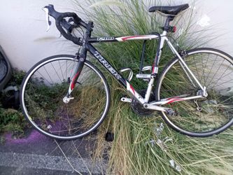 Trek 1200 sl roadbike