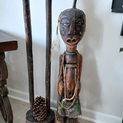 Statue