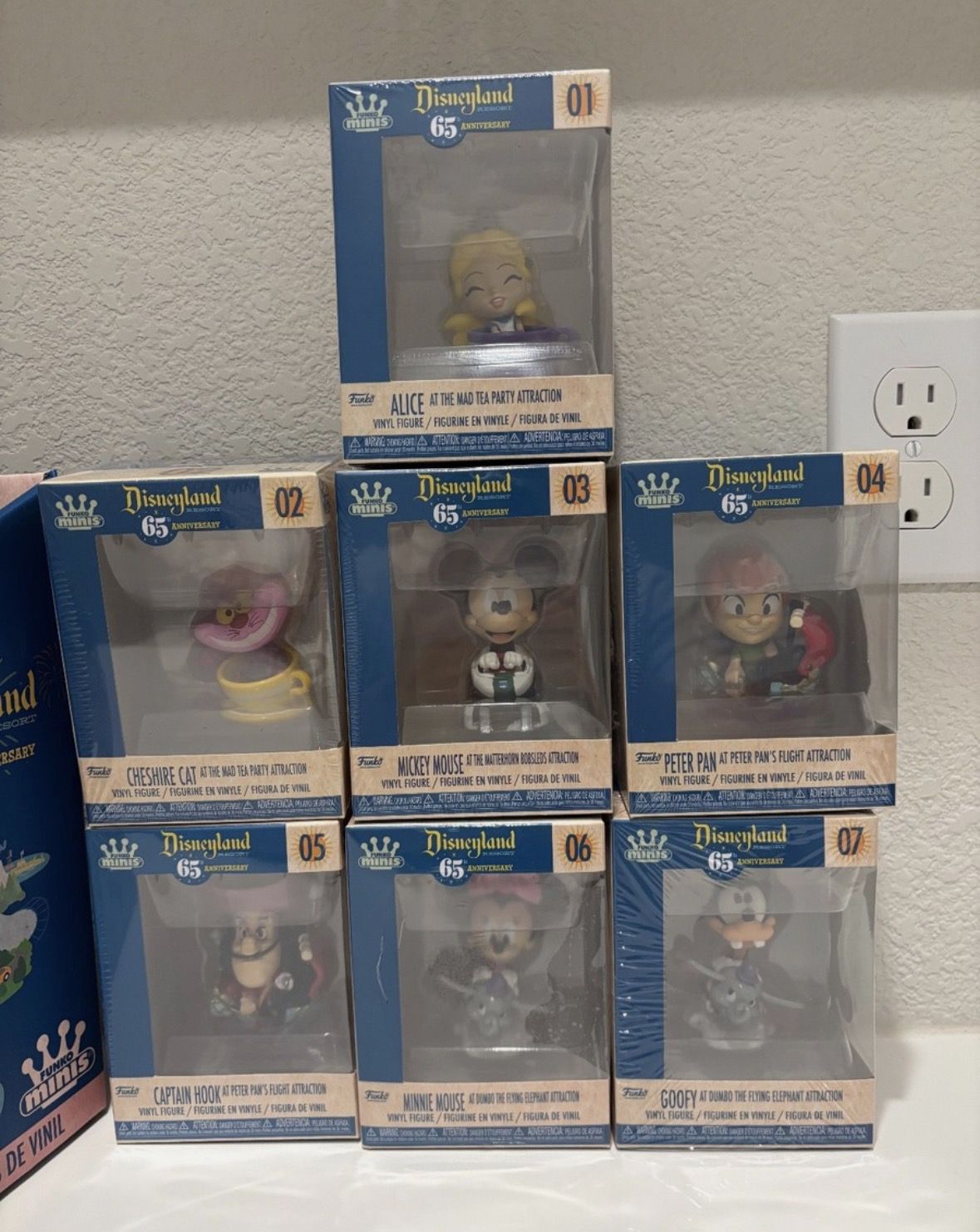 Funko Pop Minis DISNEYLAND Complete Set of 7 Sealed $30 for the set
