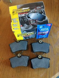 Rear break pads (NEW)