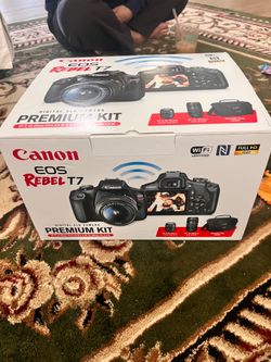 Canon EOS Rebel T7