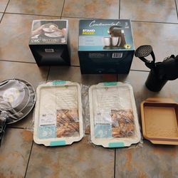 Everything U See In The Pic Is All Brand New Hurry Great Deal 55 Doll For It All 