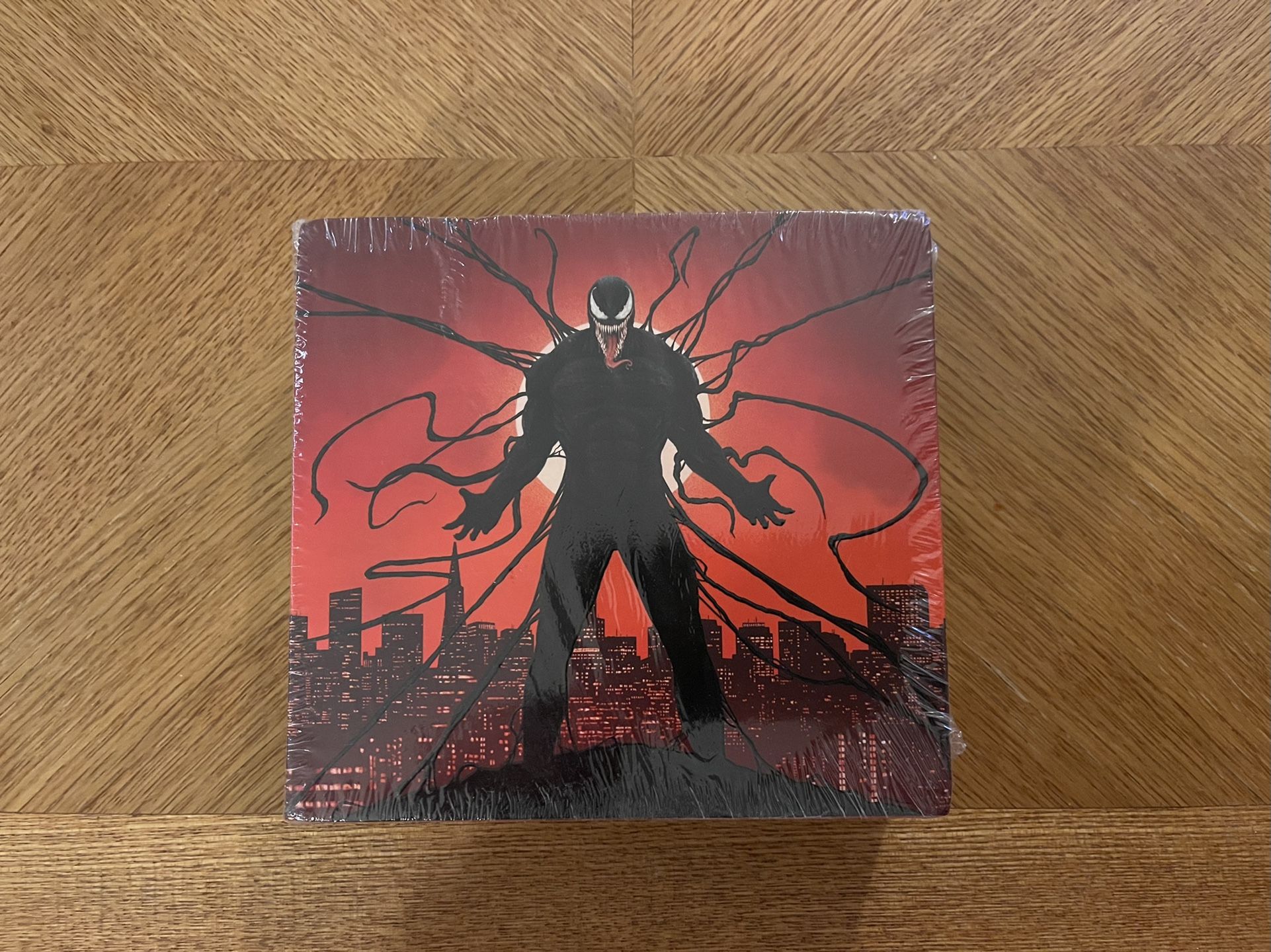 VENOM Amazon Exclusive Blu-Ray and DVD box NEW out of print
