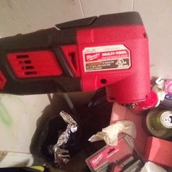 Milwaukee Multi Tool 