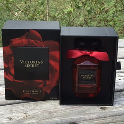 Victoria’s Secret Rose Caramel perfume