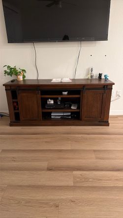 TV stand / mueble