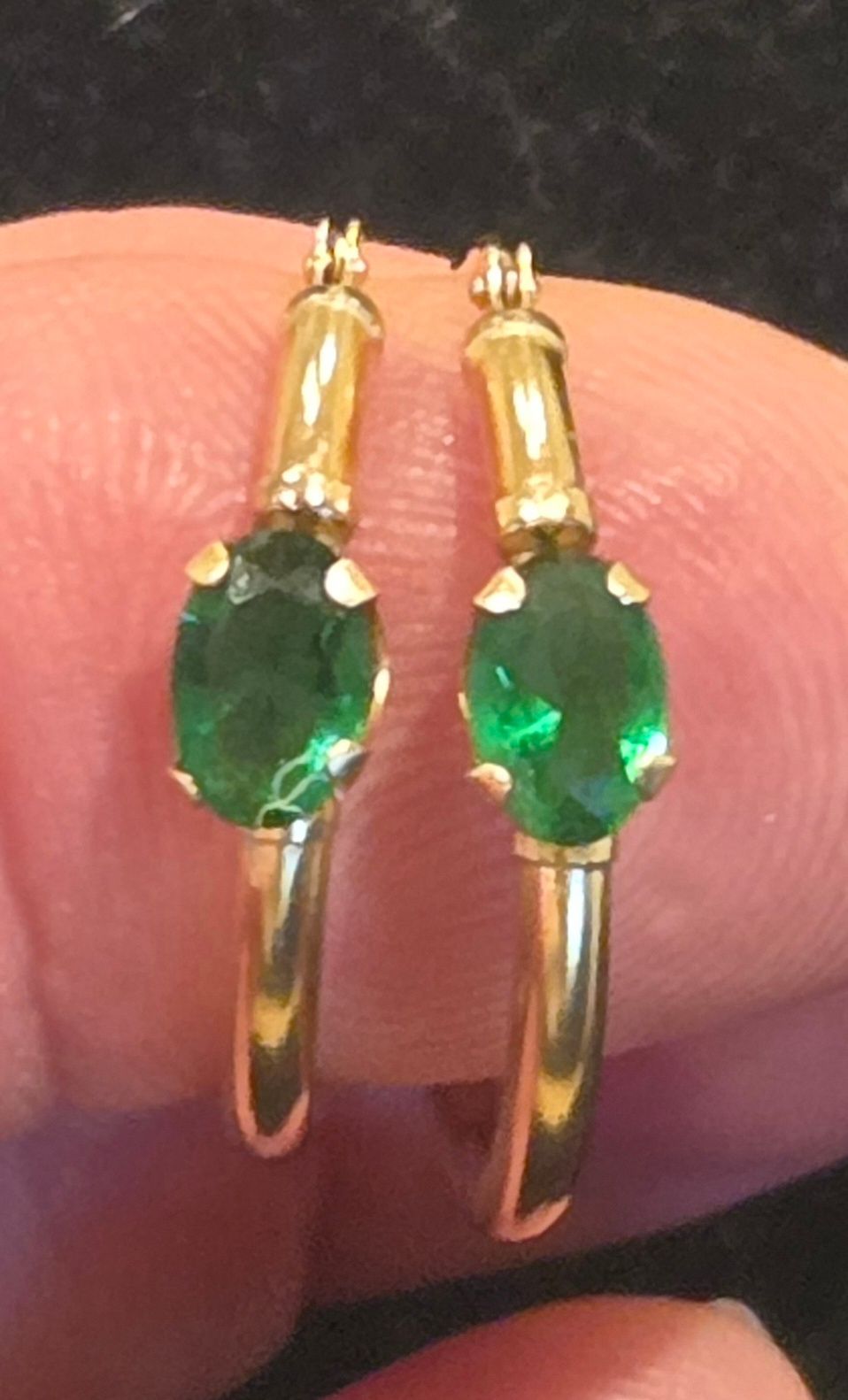 Emerald Gems stone earrings