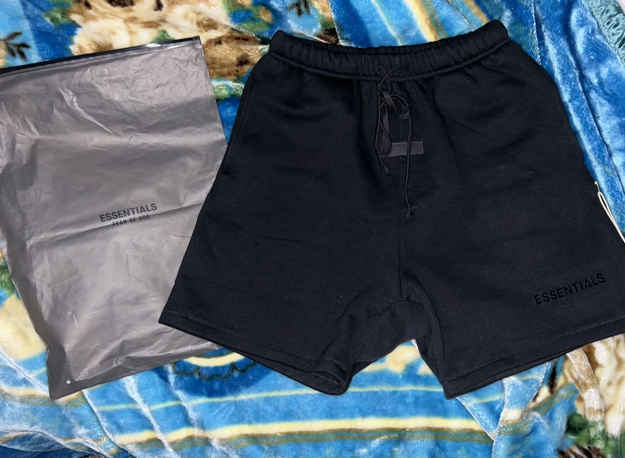 Essantials Shorts Size Small