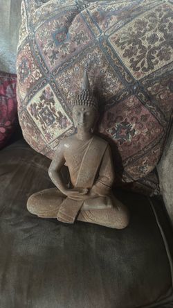 Buddha statue