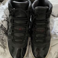 Air Jordan 11 Retro Low GS '72-10
