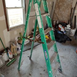 Werner 6006 Stepladder - 6 Foot