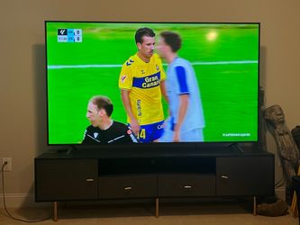 LG 86UR8000AUA 86in 4K LED webOS Smart TV Netflix Apps 60Hz HDMI USB