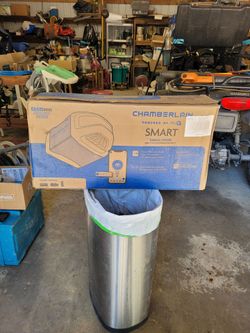 Garage door opener