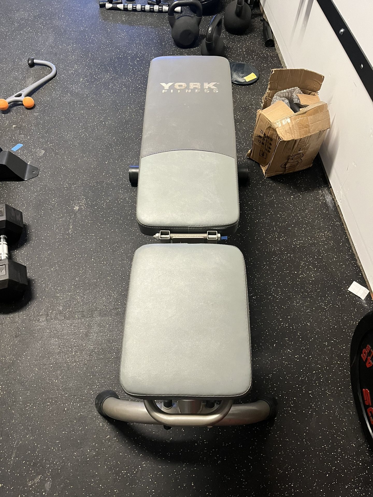 York Fitness Workout Gym Bench 