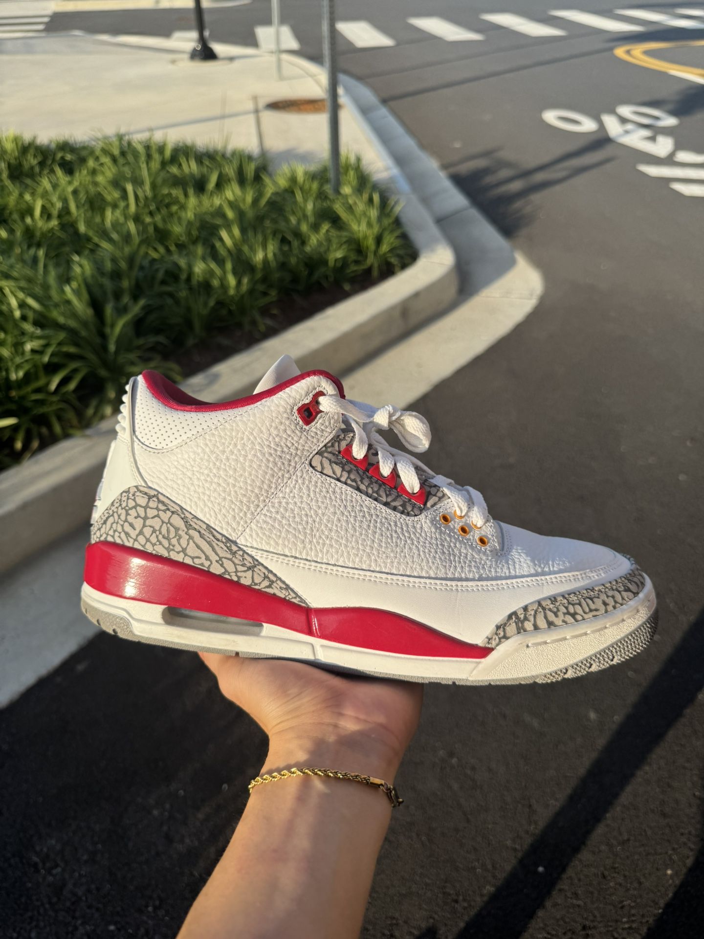 Jordan 3 Retro Cardinal Red