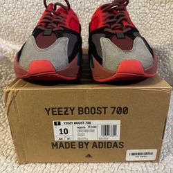 Yeezy Boost 700 Size 10