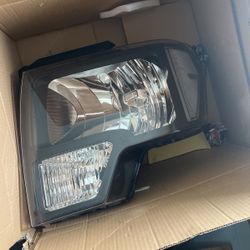 Ford Pick Up Headlight