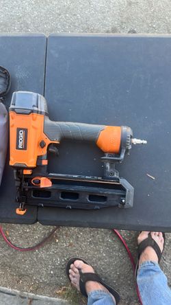 Ridge Pneumatic 16-Gauge 2-1/2 in.