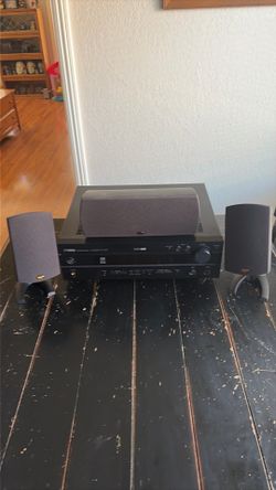 Yamaha Stereo Receiver/ Speakers
