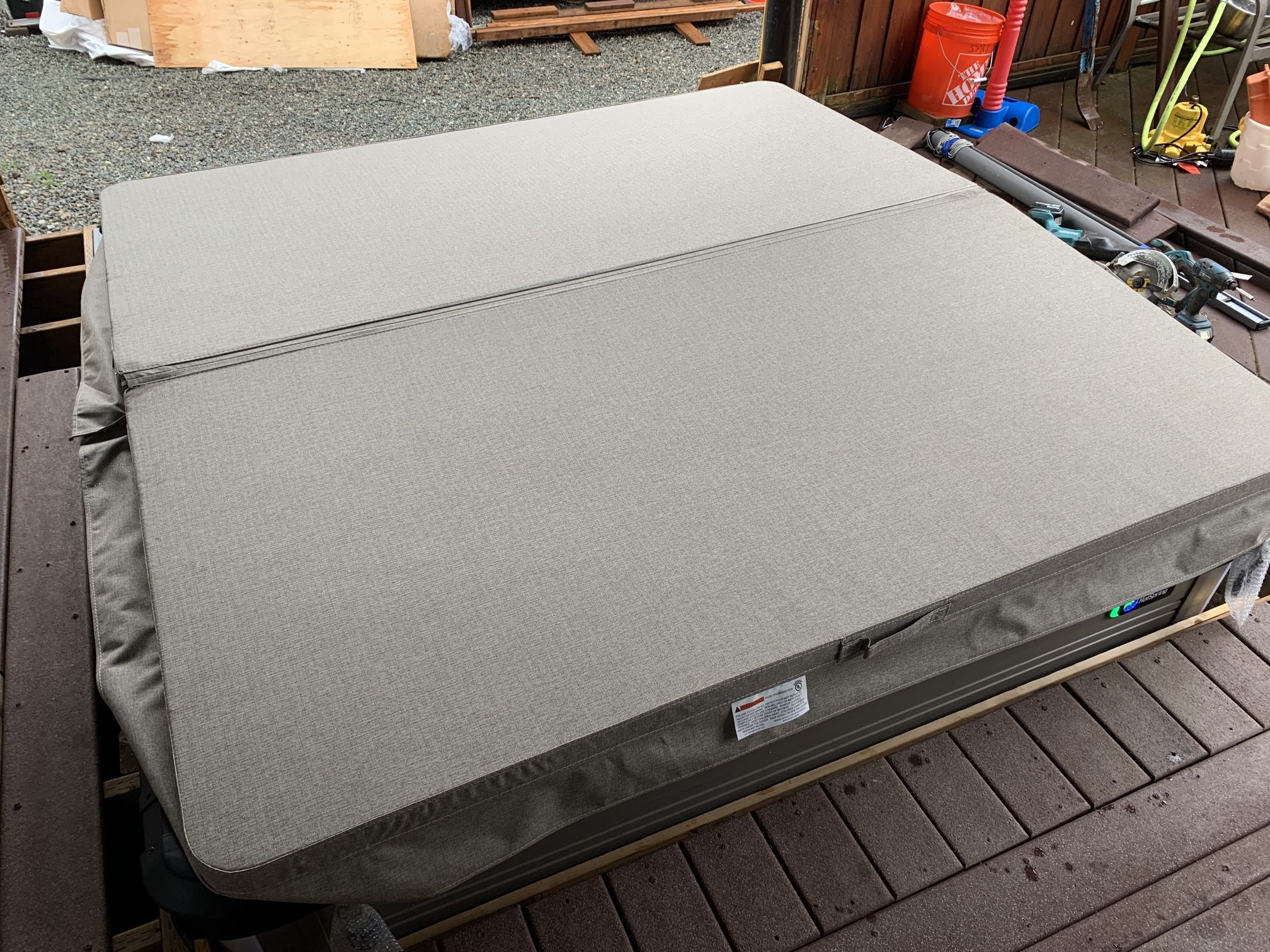 84”x84” Hot Tub Cover