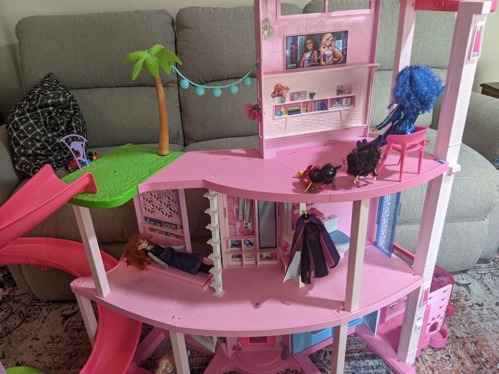 Barbie Dream House