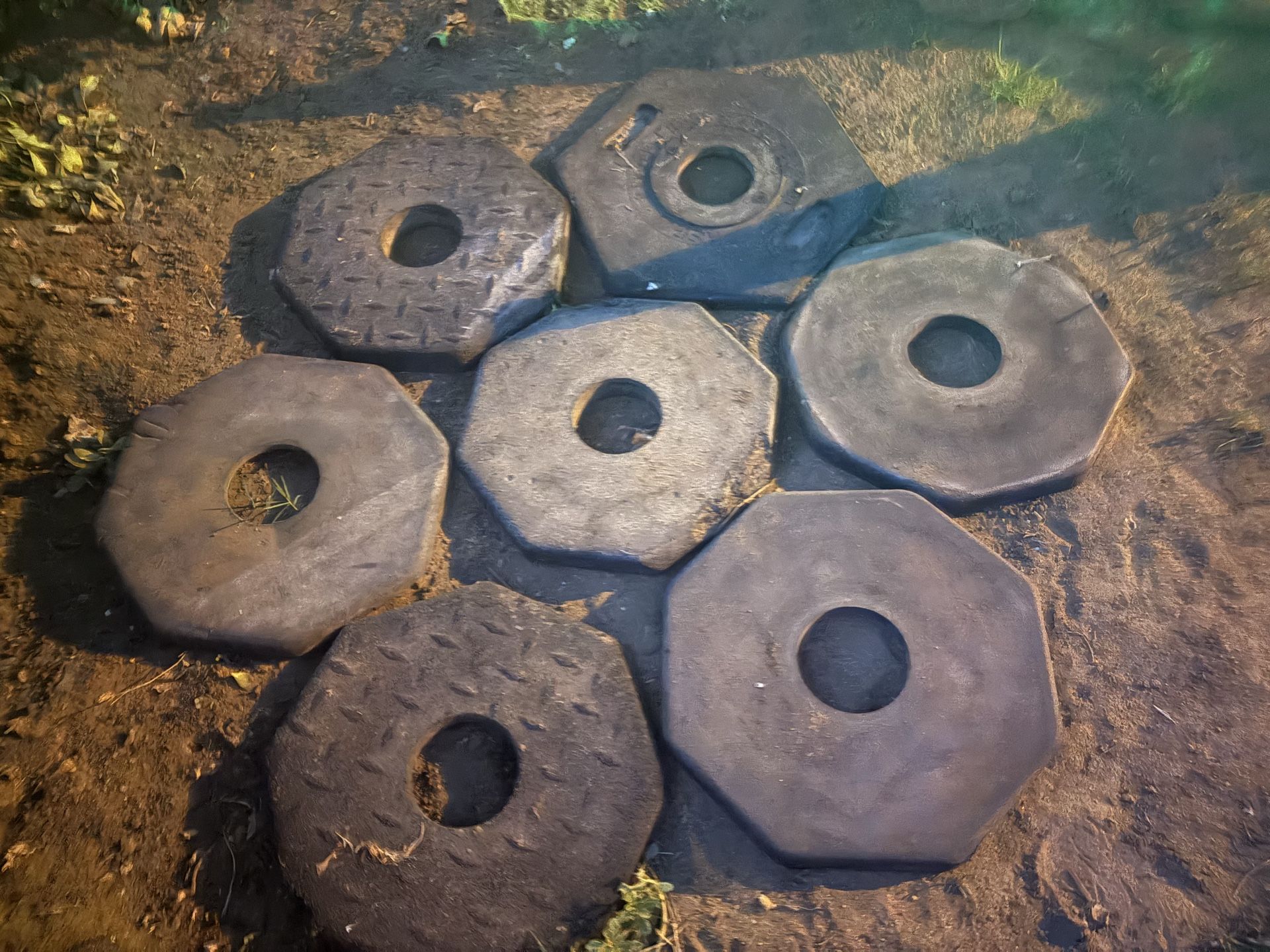 Rubber weighted cone bottoms
