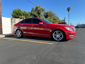 Mercedez benz c(contact info removed)