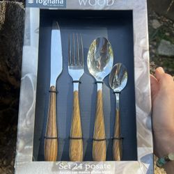 Tognana 24 Wood Silverwear Set