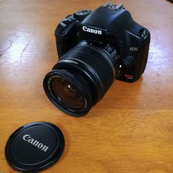 Cannon  Rebel XSi Camera