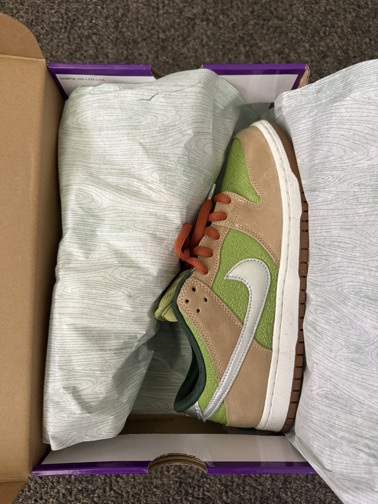 Nike SB Dunk (escargot) Size 10.5