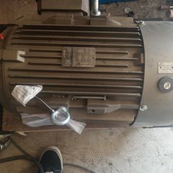 20 HP 3 Phase Motor - New - With VFD And Mount
