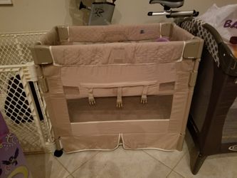 Arms reach co sleeper