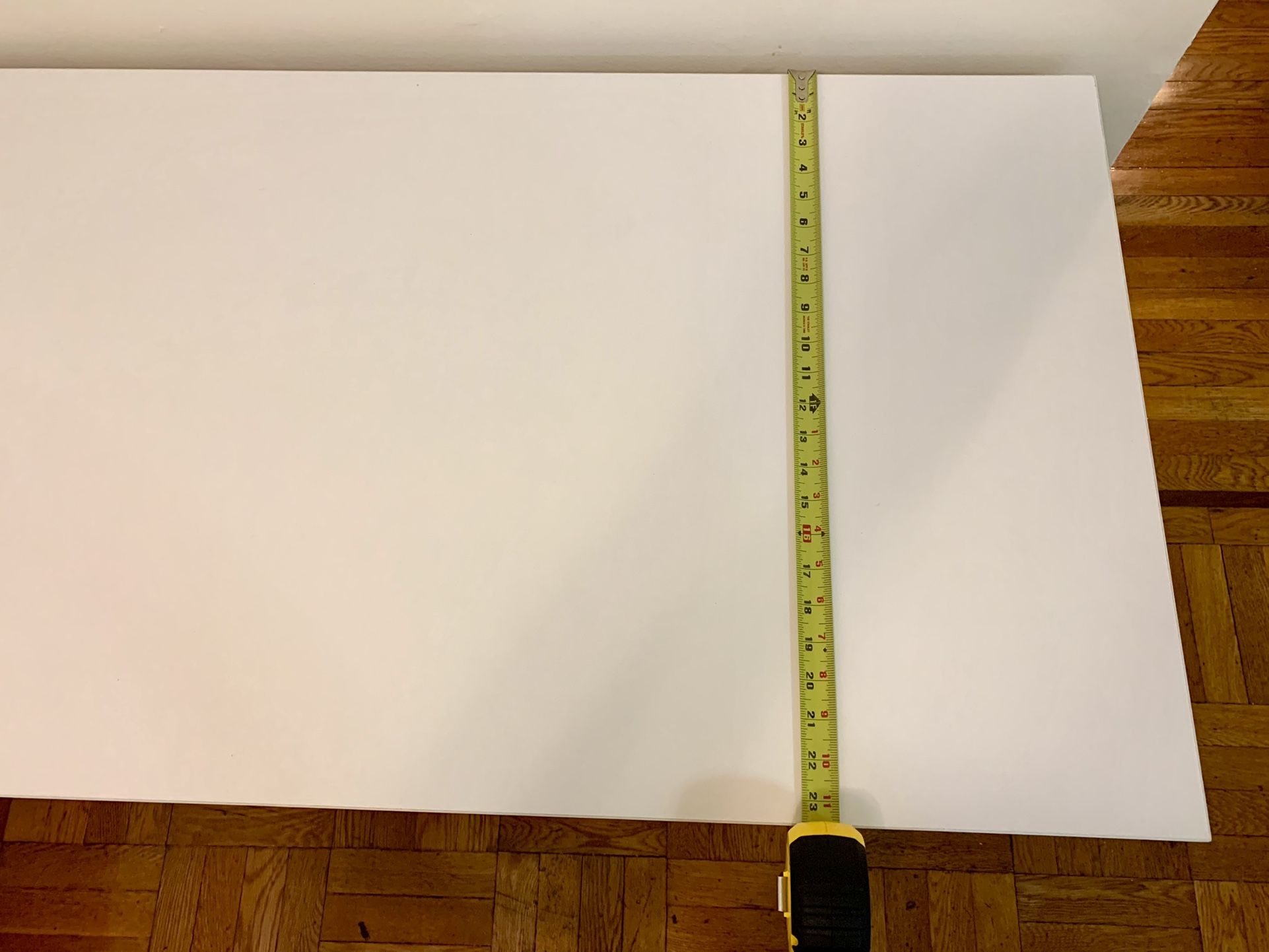 LIKE NEW WORK DESK TABLE