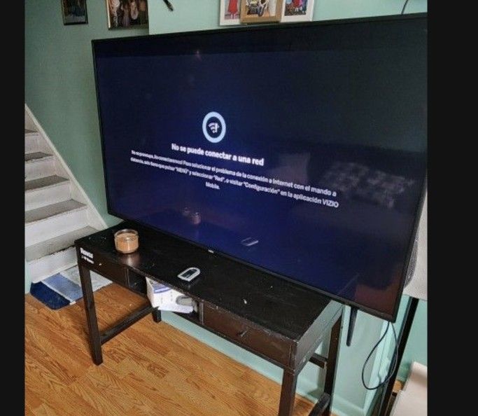 Smart TV. 75 Inchs