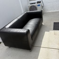 Faux leather Love Seat
