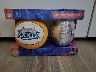 Super Bowl XXXIX Mini Basketball And Football Set!